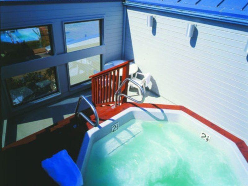 Blue Sail Inn Моро Бей Екстериор снимка